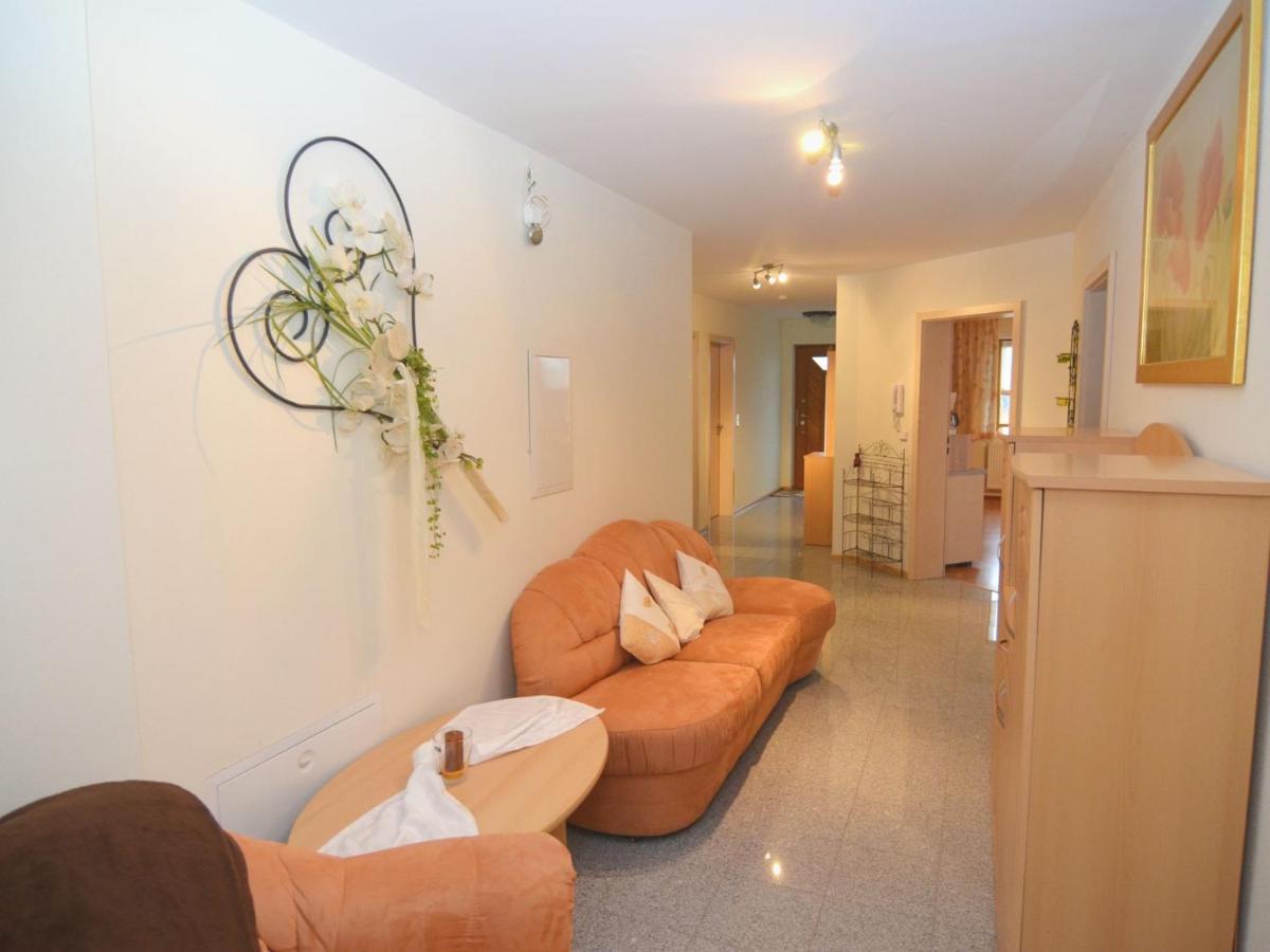 Holiday Flat With Swimming Pool In Prackenbach Viechtach Exteriér fotografie